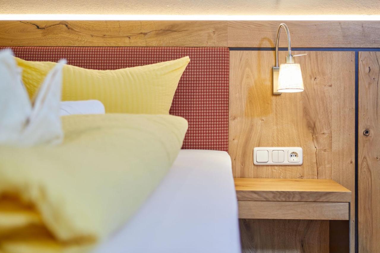 Appartement Loser Mit Indoorpool Und Sauna Bad Goisern Kültér fotó